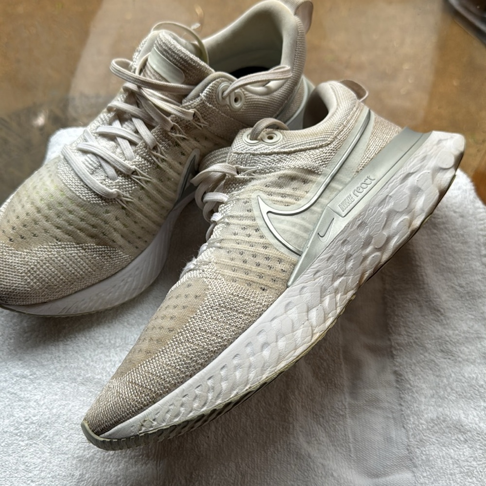 Nike Infinity React 2 - image 3